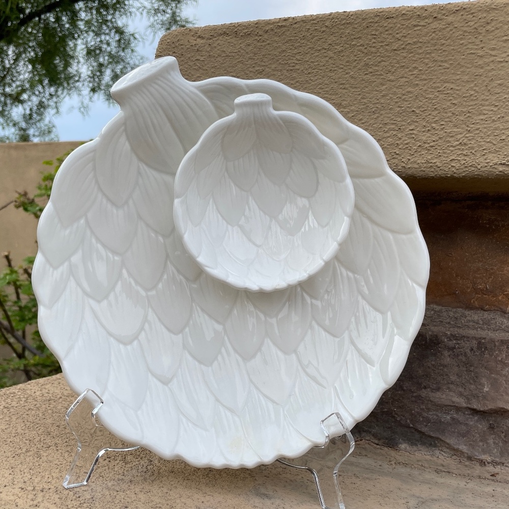 Fitz and Floyd Artichoke Shaped Serving Dish